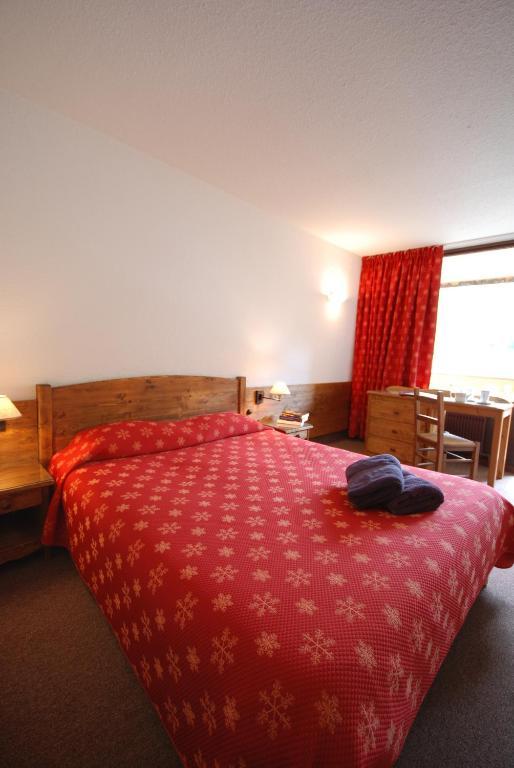 Hotel Plein Sud Serre Chevalier Szoba fotó